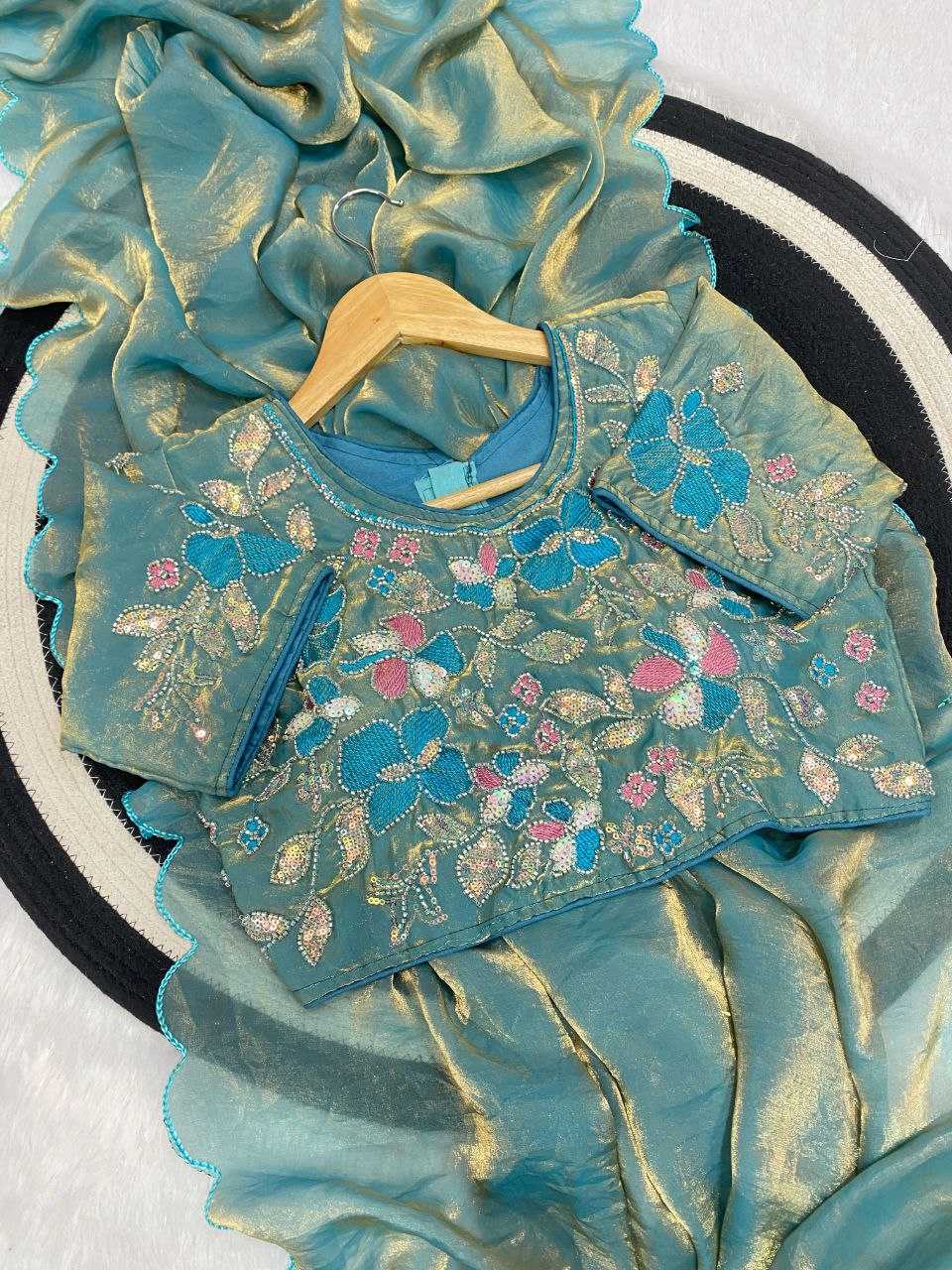Ynf Space Silk RIN216 urvashi Sarees Wedding Collections Festive Collections Wholesale Silk Sarees Festive Sarees Sarees With Blouse Manufacturer