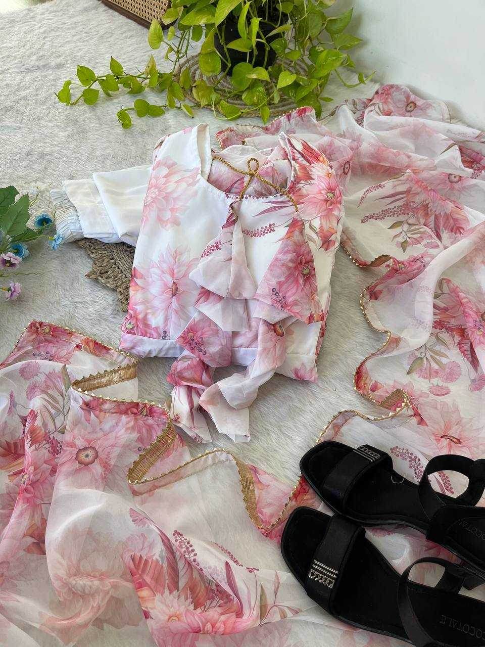 Ynf Tabby Silk Organza KESH513 430 Gowns Wholesale Fancy Gowns Party Wear Gowns Designer Gowns Manufacturer