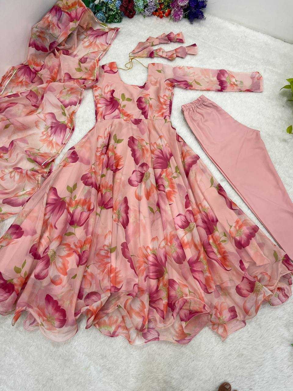 Ynf Tabby Silk Organza KESH513 433 Gowns Wholesale Fancy Gowns Party Gowns Designer Gowns Manufacturer
