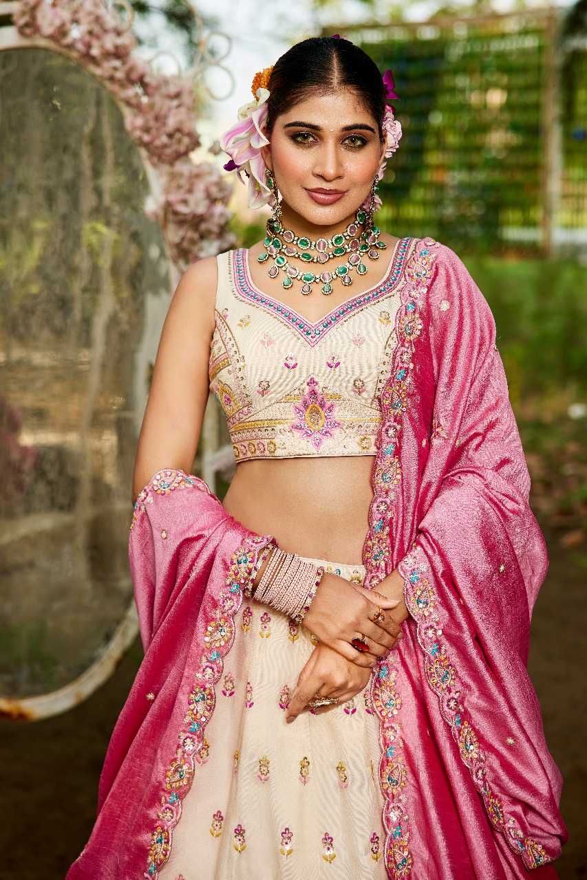 Ynf Tissue RIN197 3026 Lehengas Wholesale Designer Lehenga Bridal Lehenga Embroidered Lehenga Manufacturer