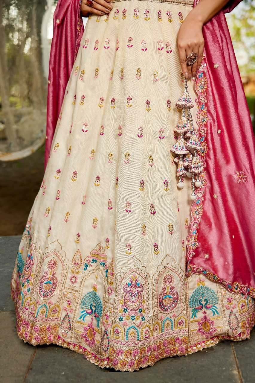Ynf Tissue RIN197 3026 Lehengas Wholesale Designer Lehenga Bridal Lehenga Embroidered Lehenga Manufacturer