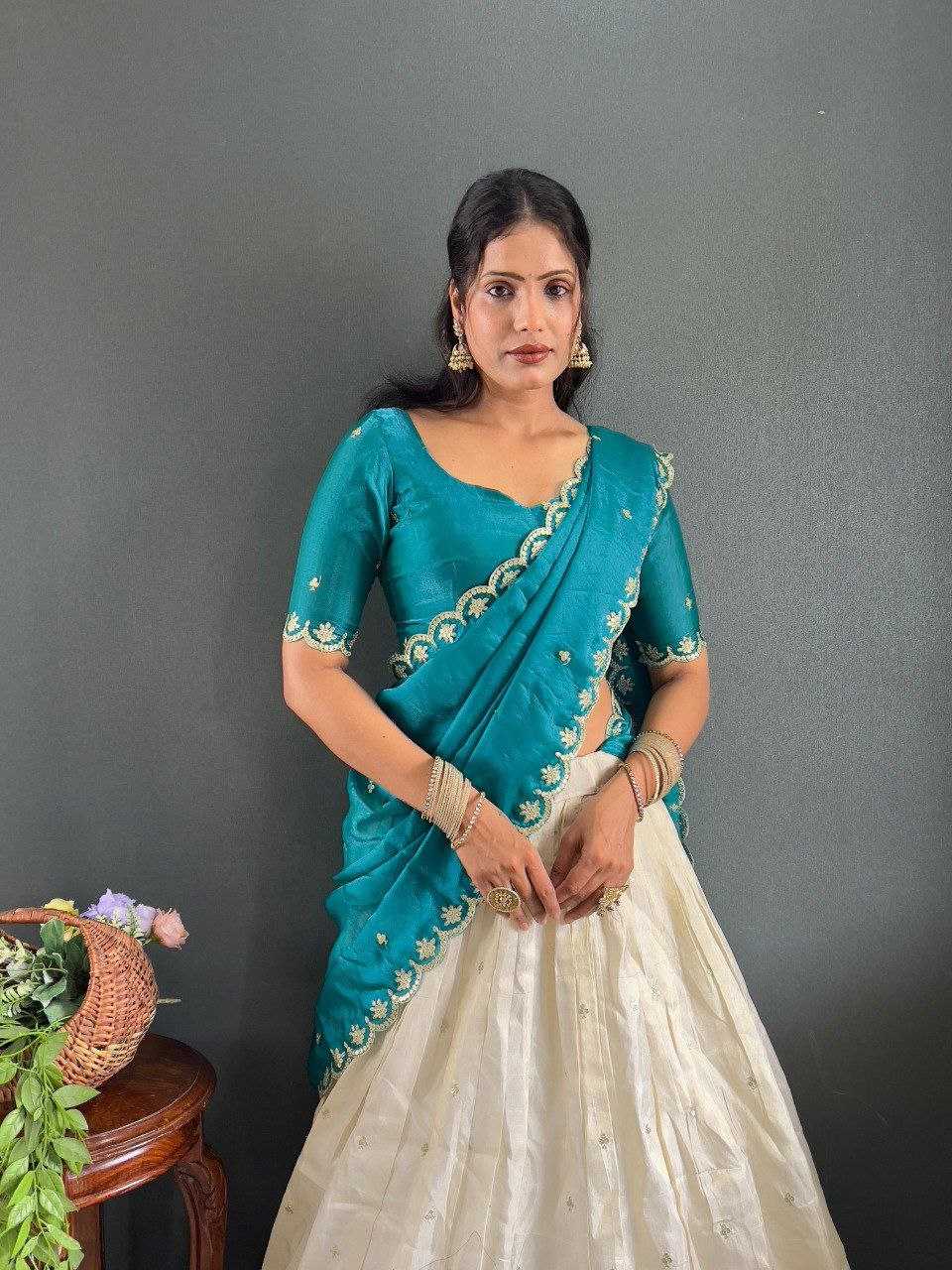 Ynf Tissue Silk KESH554 Kalini Lehengas Wholesale Embroidered Lehenga Manufacturer