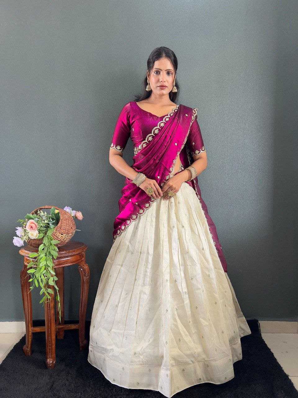 Ynf Tissue Silk KESH554 Kalini Lehengas Wholesale Embroidered Lehenga Manufacturer