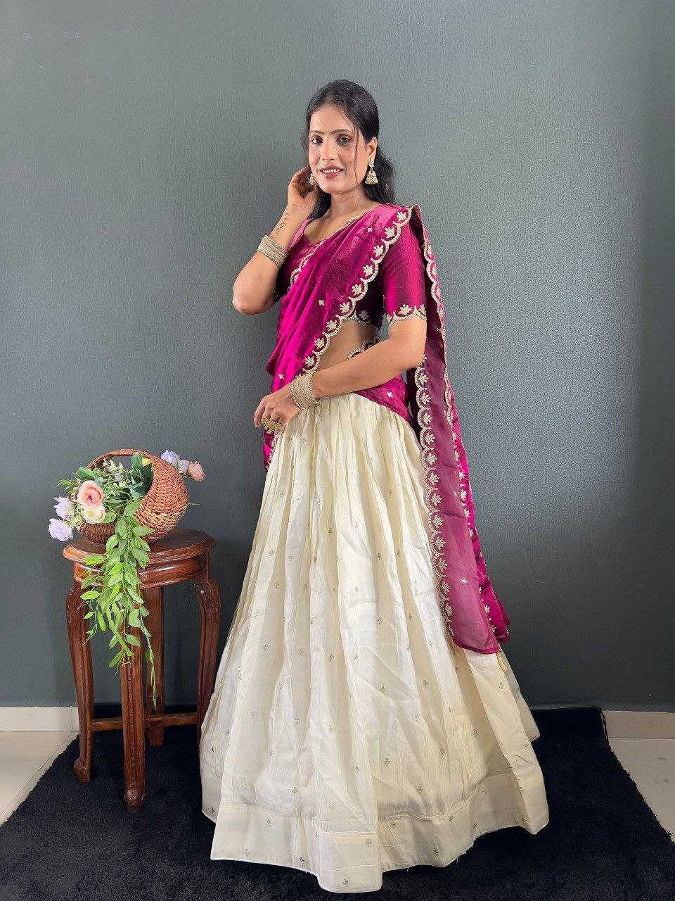 Ynf Tissue Silk KESH554 Kalini Lehengas Wholesale Embroidered Lehenga Manufacturer