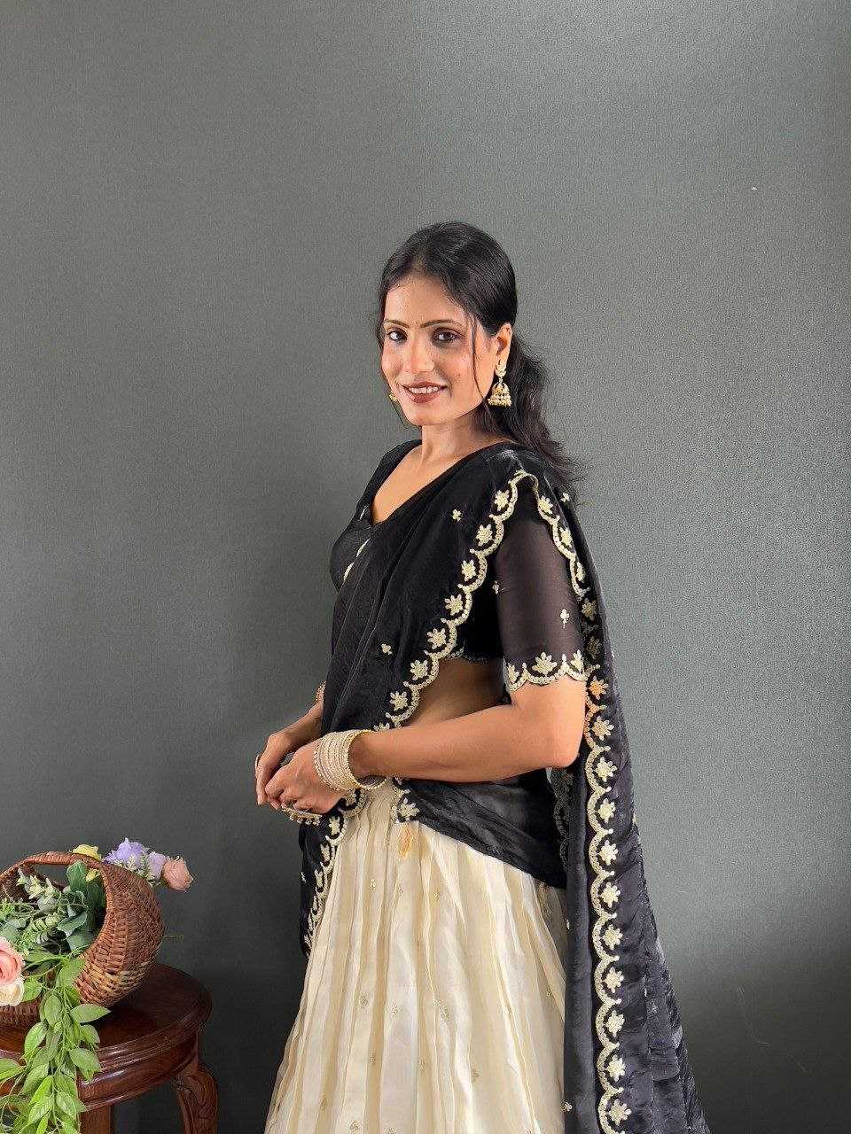 Ynf Tissue Silk KESH554 Kalini Lehengas Wholesale Embroidered Lehenga Manufacturer