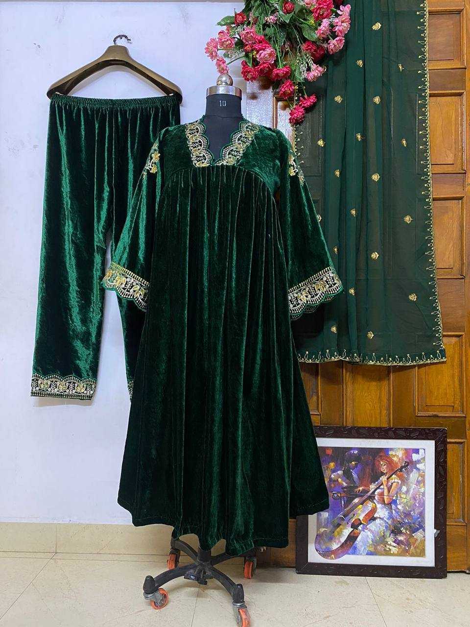 Ynf Velvet KESH492 892 Suits & Dresses Wedding Collections Festive Collections Wholesale Velvet Suits Embroidery Suits Palazzo Suit Manufacturer