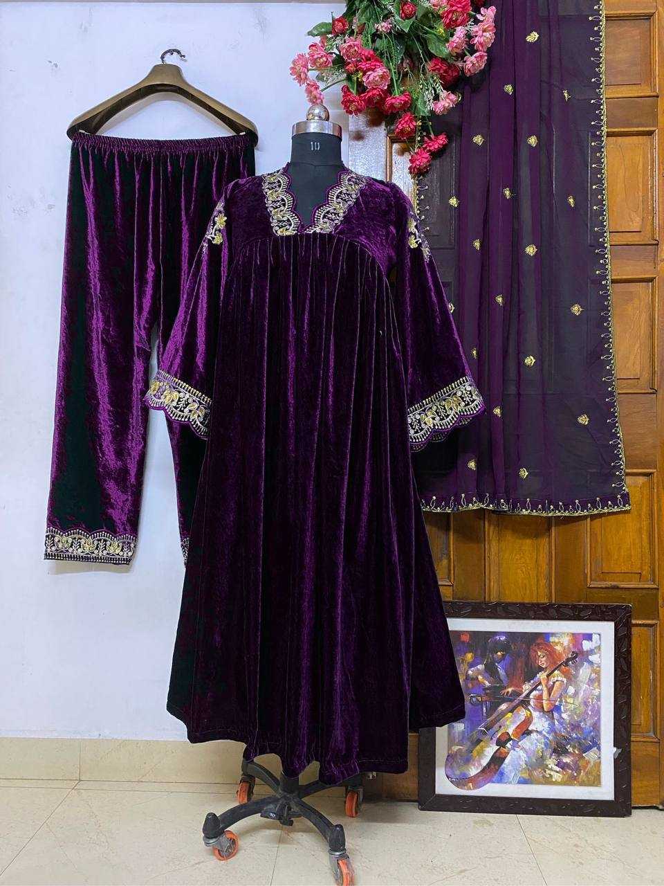 Ynf Velvet KESH492 892 Suits & Dresses Wedding Collections Festive Collections Wholesale Velvet Suits Embroidery Suits Palazzo Suit Manufacturer