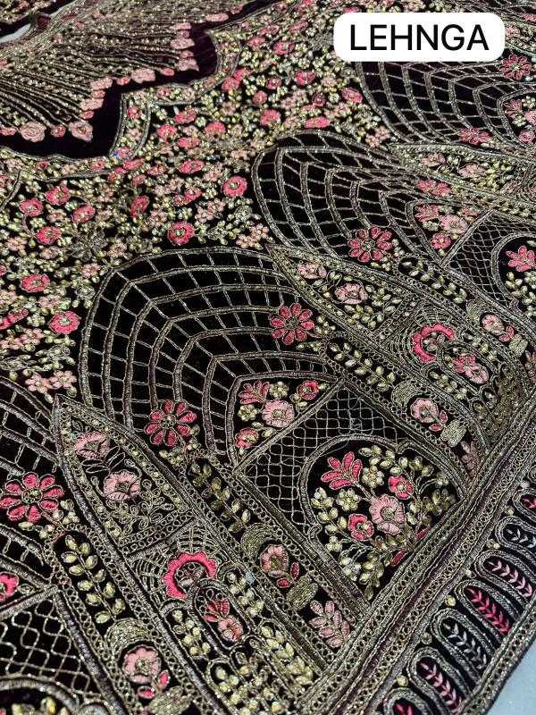 Ynf Velvet KESH494 QUEEN Lehengas Plus Size Collections Wholesale Embroidered Lehenga Velvet Lehenga Zari Work Lehenga Manufacturer