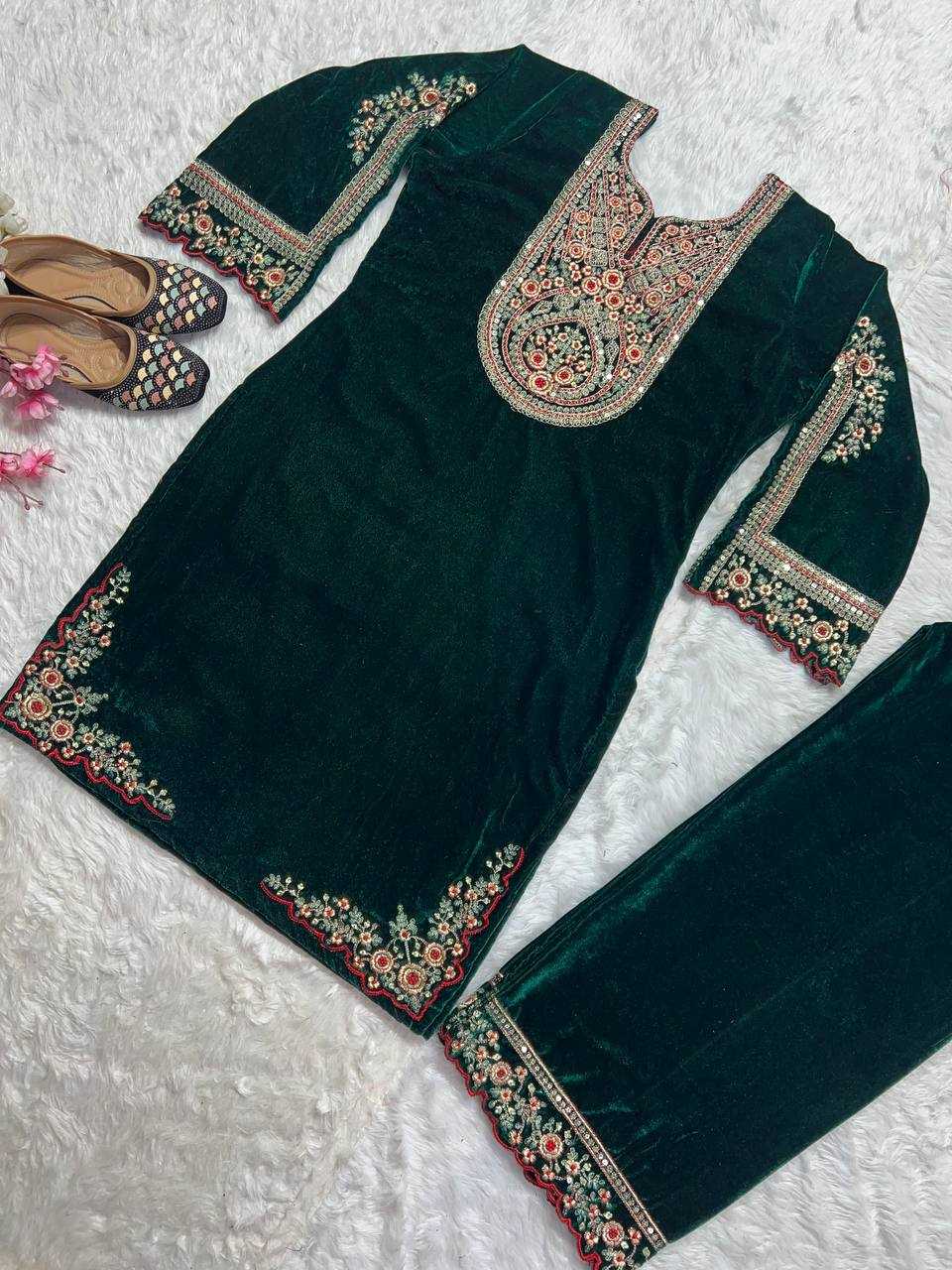 Ynf Velvet KESH515 1229 Suits & Dresses Wholesale Velvet Suits Embroidery Suits Party wear suits Manufacturer