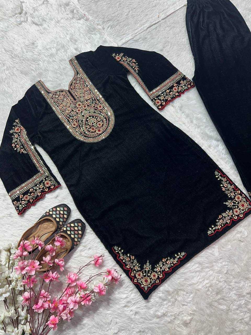 Ynf Velvet KESH515 1229 Suits & Dresses Wholesale Velvet Suits Embroidery Suits Party wear suits Manufacturer