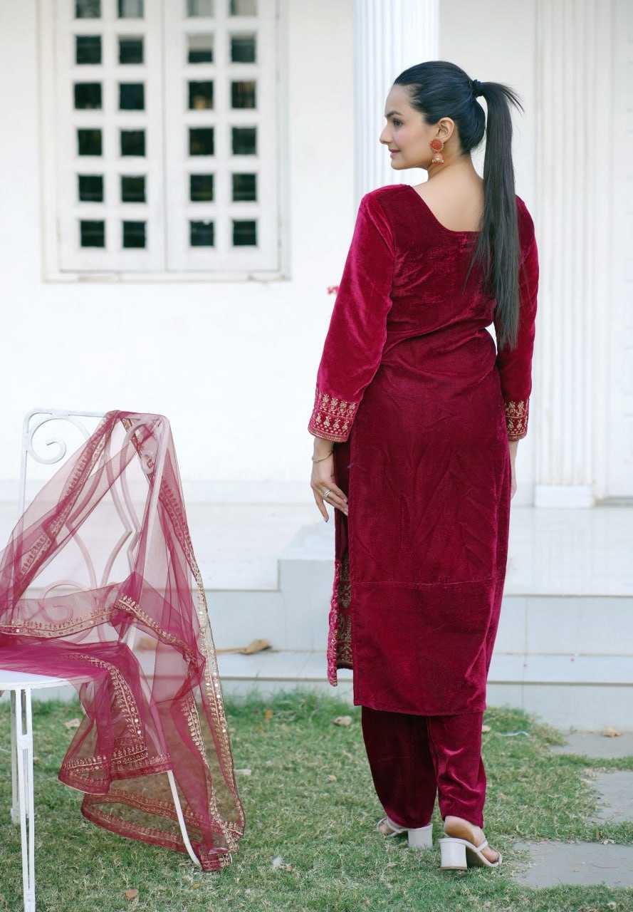 Ynf Velvet RIN232 32 Suits & Dresses Wholesale Kashmiri Suits Velvet Suits Embroidery Suits Manufacturer