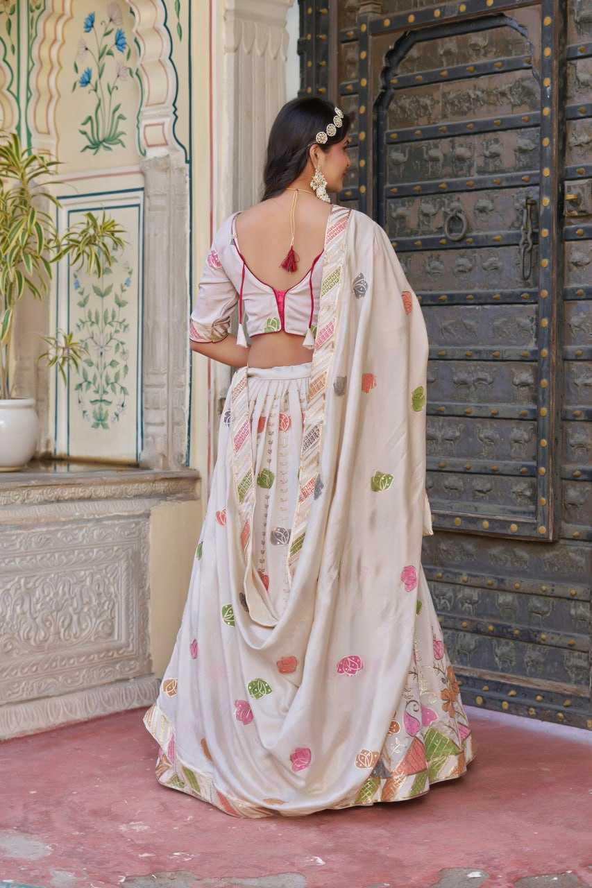 Ynf Vichitra Silk KESH511 Hand print Lehengas Wholesale Traditional Lehenga Silk Lehenga White Lehenga Manufacturer
