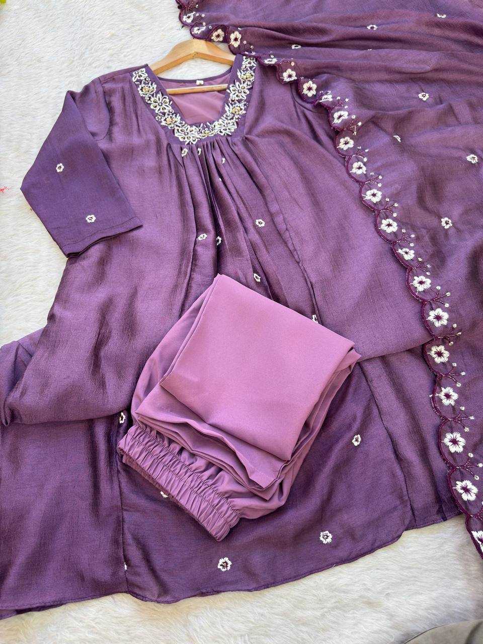 Ynf Vichitra Silk KESH513 441 Gowns Wholesale Fancy Gowns Party Wear Gowns Designer Gowns Manufacturer