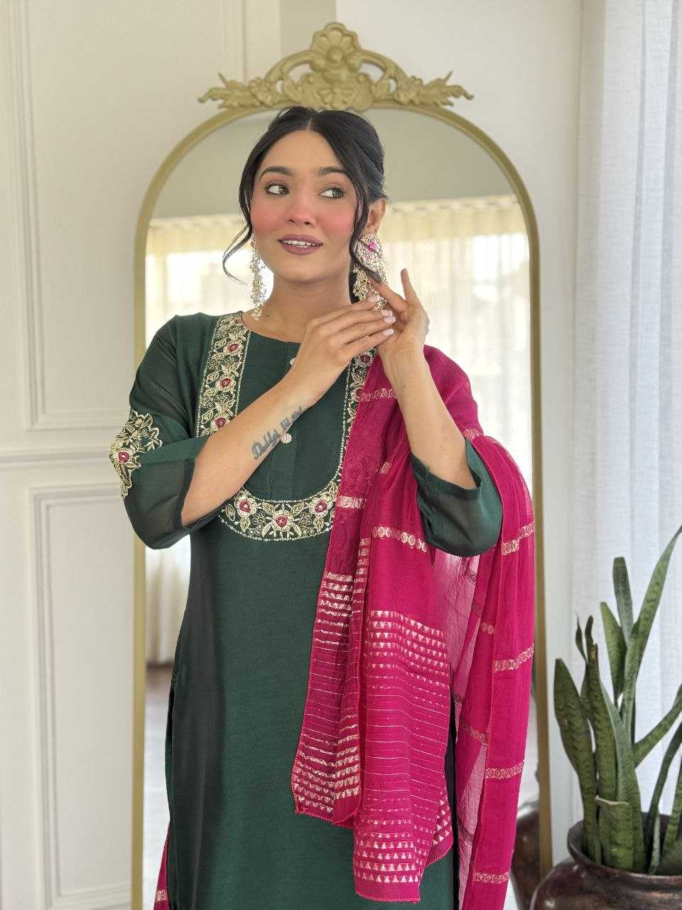 Ynf Vichitra Silk KESH529 DIYA Suits & Dresses Wholesale Ladies Suits Embroidery Suits Patiala Suits Manufacturer