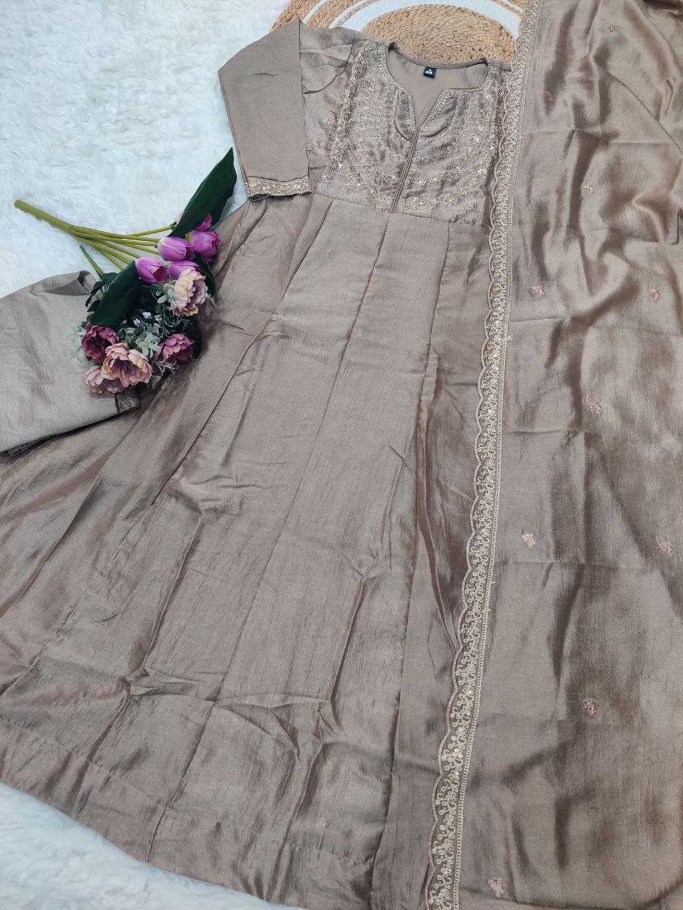 Ynf Vichitra Silk KESH529 MUSKAN Suits & Dresses Wholesale Ladies Suits Embroidery Suits Anarkali Suits Party wear suits Manufacturer