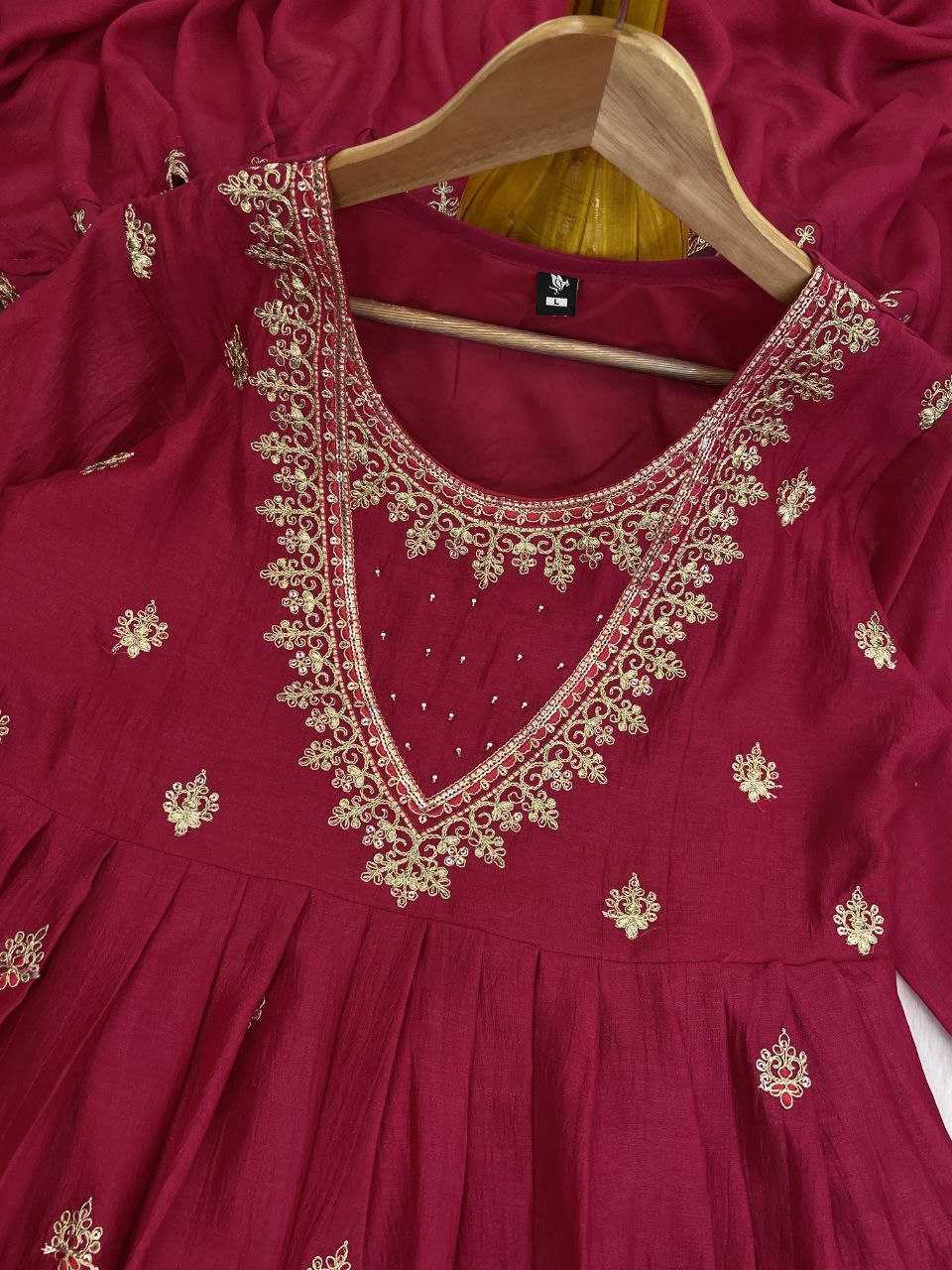 Ynf Vichitra Silk KESH529 SIMRAN Suits & Dresses Wedding Collections Festive Collections Wholesale Embroidery Suits Ladies Silk Suit Designer Suits Manufacturer