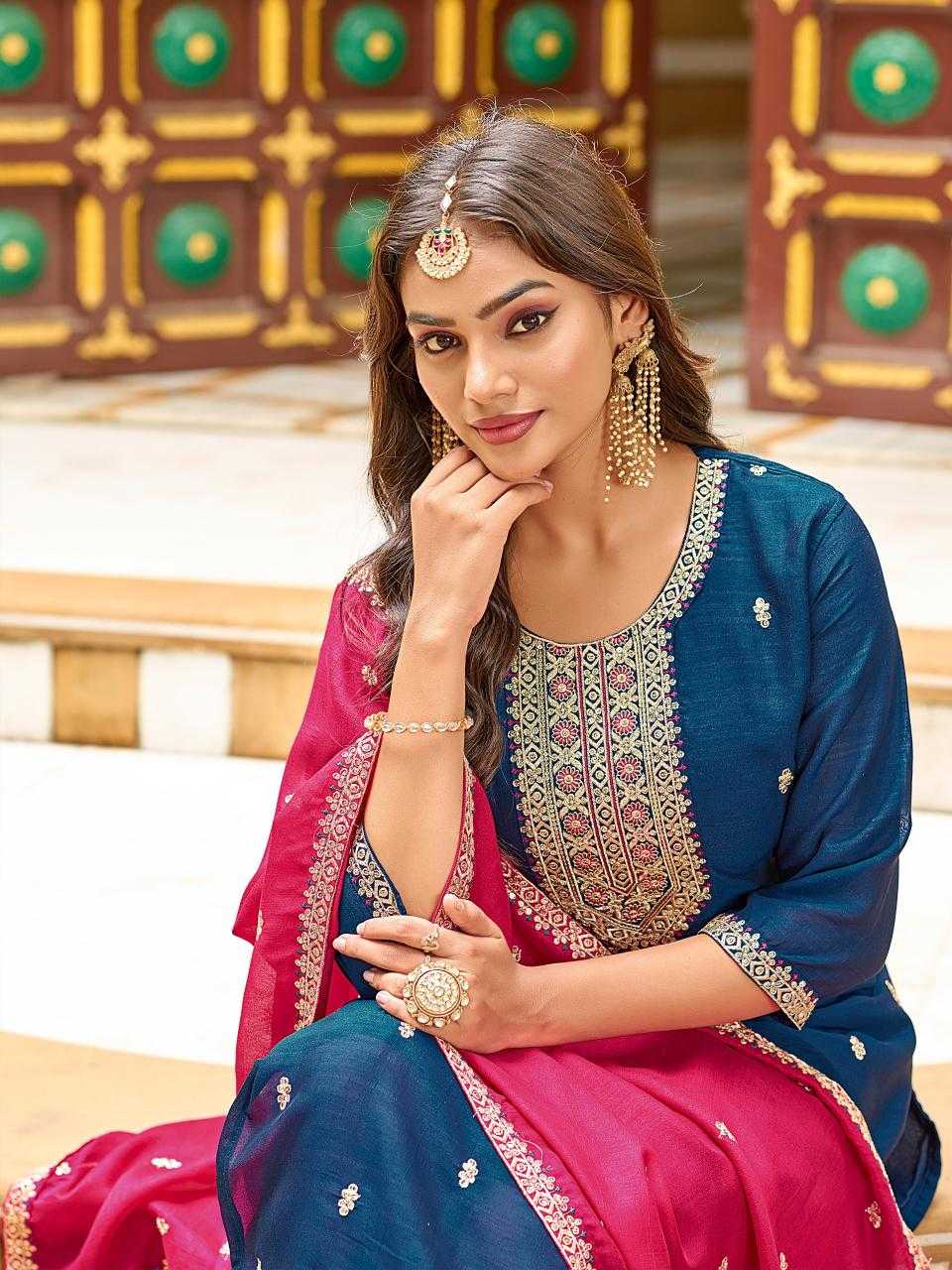 Ynf Vichitra Silk RIN190 AANCHI-HIRAL Setwise Collections Wholesale Kurtis Catalogs Manufacturer
