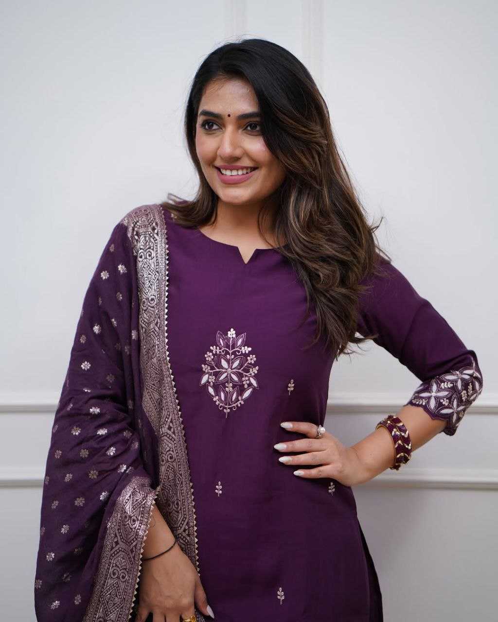 Ynf Viscose Chanderi KESH529 swati Suits & Dresses Wholesale Ladies Suits Ladies Salwar Suits Designer Suits Manufacturer