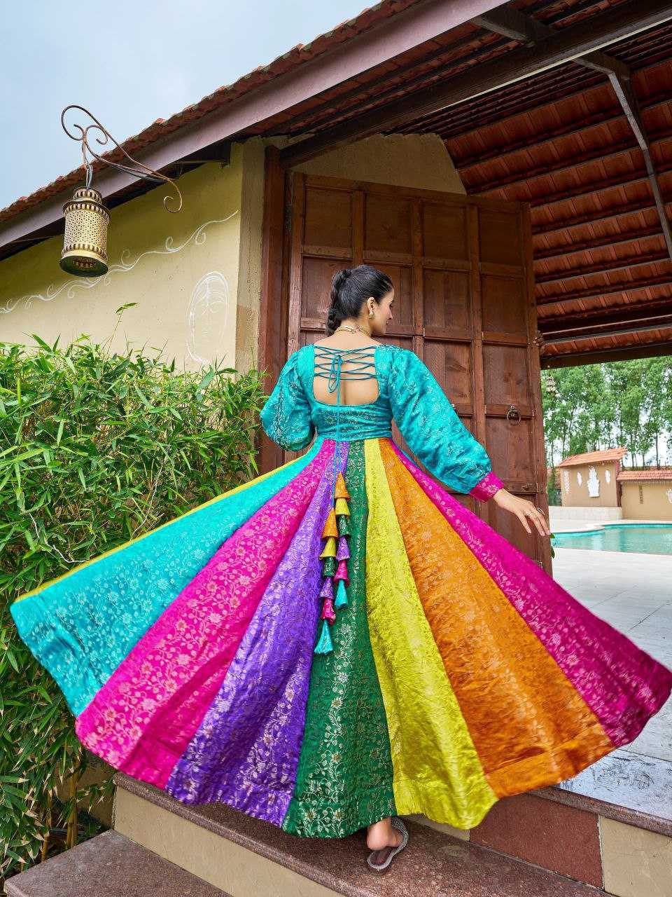 Ynf Viscose KESH505 158 Gowns Wholesale Printed Gowns Fancy Gowns Anarkali Gown Long Gowns Manufacturer