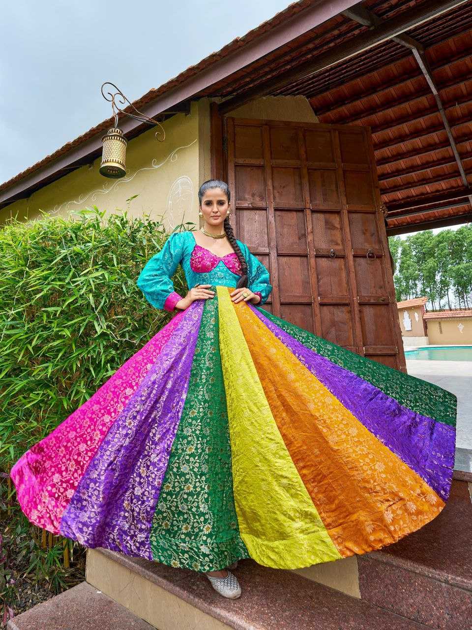 Ynf Viscose KESH505 158 Gowns Wholesale Printed Gowns Fancy Gowns Anarkali Gown Long Gowns Manufacturer