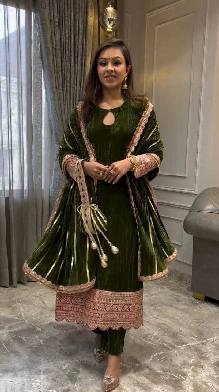 Ynf Viscose KESH523 241 Suits & Dresses Wholesale Ladies Suits Party wear suits Designer Suits Manufacturer