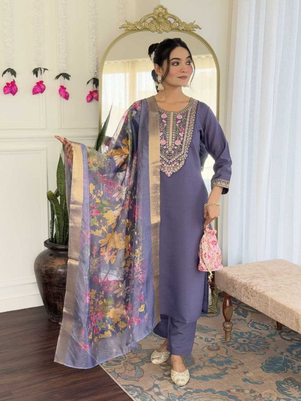 Ynf Viscose KESH529 ANAYA Kurti Wholesale Casual Kurtis Festive Kurtis Party Wear Kurtis Embroidered Kurtis Manufacturer