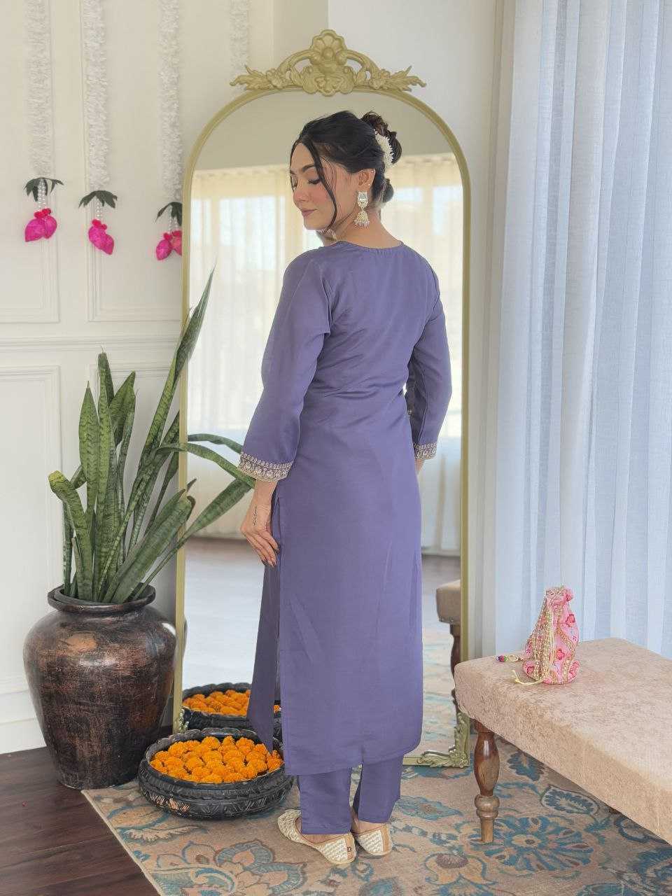 Ynf Viscose KESH529 ANAYA Kurti Wholesale Casual Kurtis Festive Kurtis Party Wear Kurtis Embroidered Kurtis Manufacturer