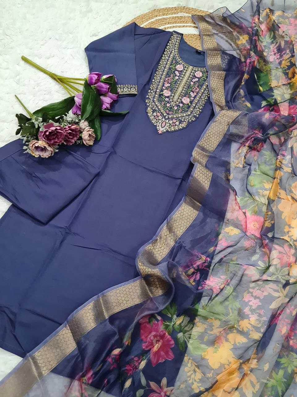 Ynf Viscose KESH529 ANAYA Kurti Wholesale Casual Kurtis Festive Kurtis Party Wear Kurtis Embroidered Kurtis Manufacturer