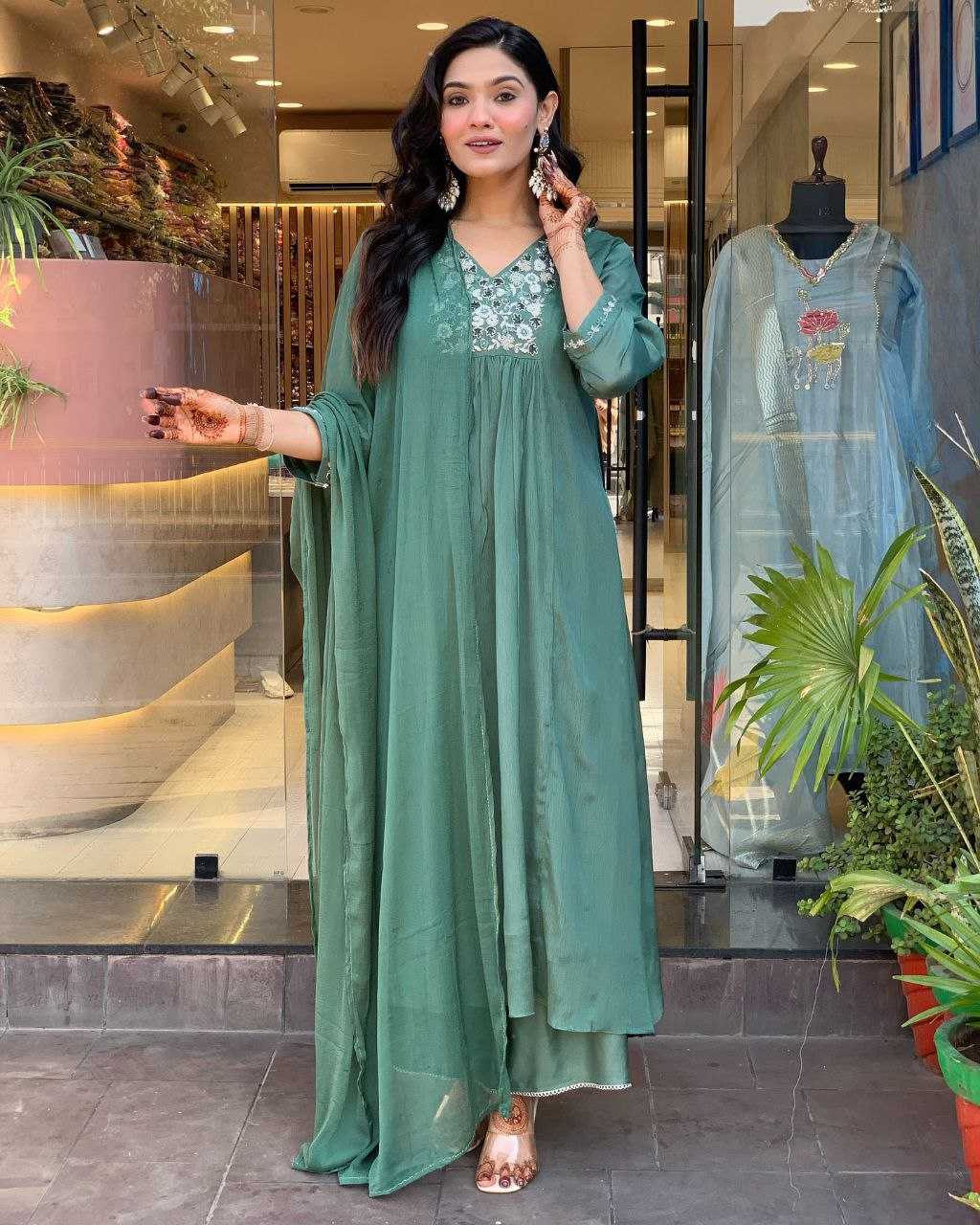 Ynf Viscose KESH529 AYUSHI Suits & Dresses Wholesale Ladies Suits Embroidery Suits Anarkali Suits Manufacturer