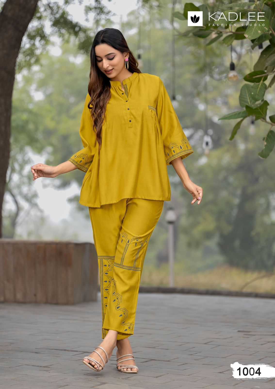 Ynf Viscose RIN190 KADLEE-High Touch Setwise Collections Wholesale Kurtis Catalogs Manufacturer