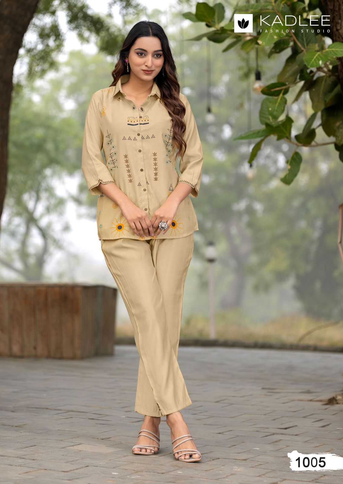 Ynf Viscose RIN190 KADLEE-High Touch Setwise Collections Wholesale Kurtis Catalogs Manufacturer