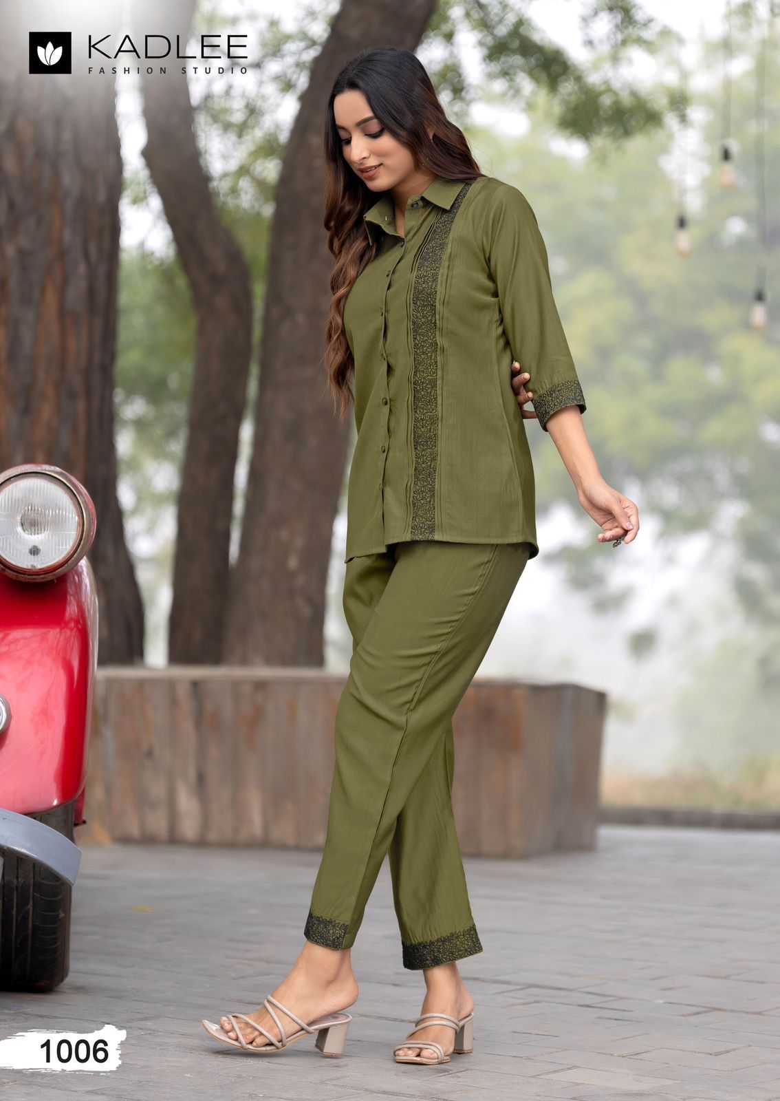 Ynf Viscose RIN190 KADLEE-High Touch Setwise Collections Wholesale Kurtis Catalogs Manufacturer