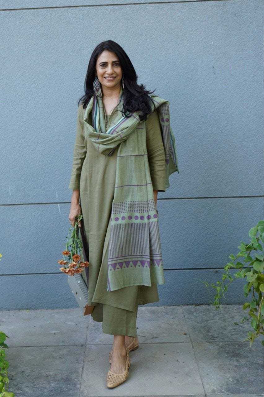 Ynf Viscose RIN222 BS-92 Suits & Dresses Wholesale Party wear suits Designer Suits Casual Dresses Manufacturer