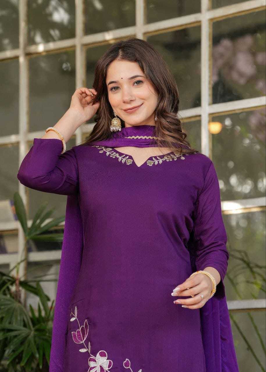Ynf Viscose RIN222 SI-220 Suits & Dresses Wholesale Embroidery Suits Party wear suits Designer Suits Manufacturer