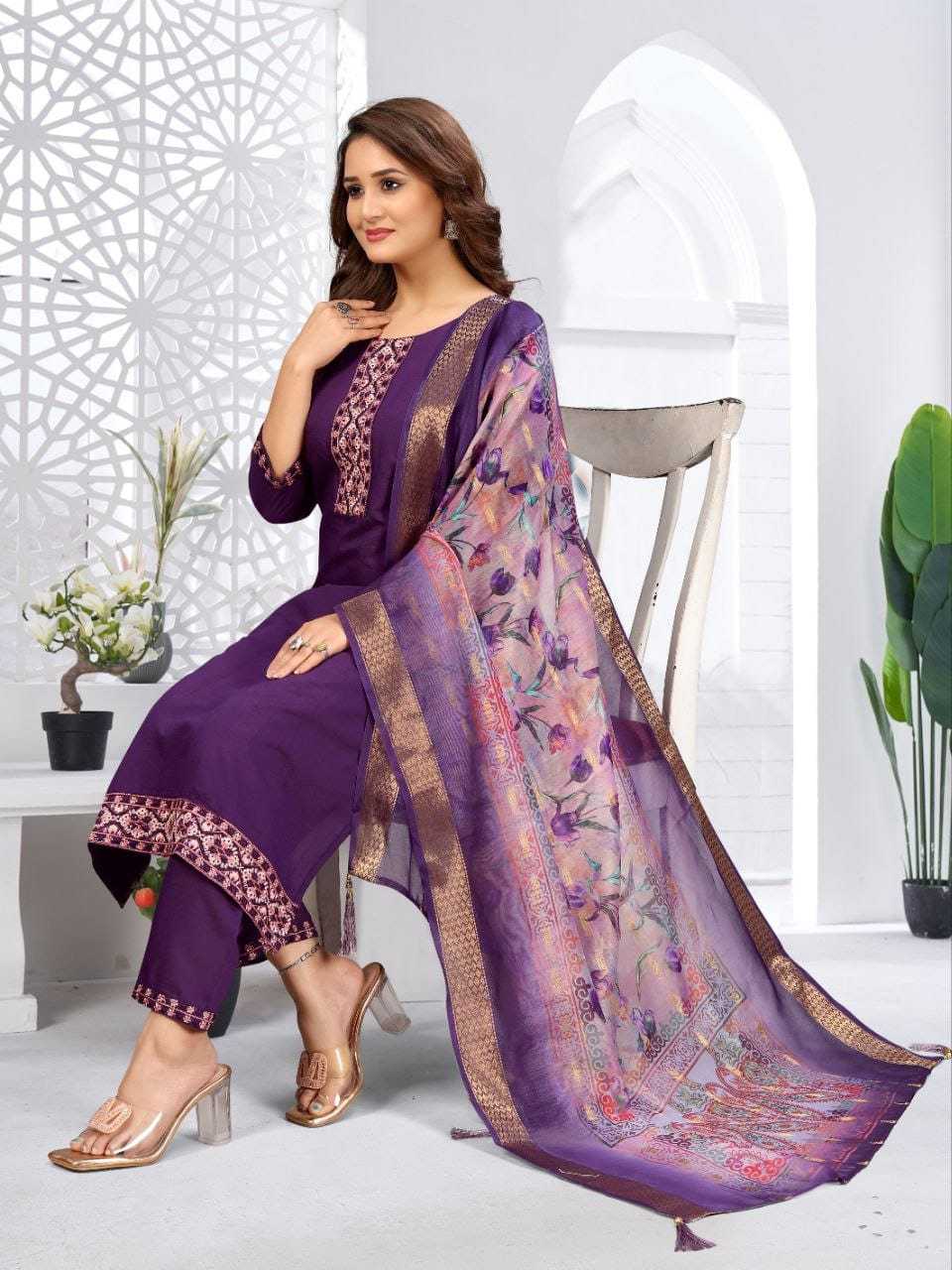 Ynf Viscose RIN222 SI-224 Kurti Wholesale Party Wear Kurtis Designer Kurtis Embroidered Kurtis Manufacturer